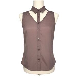 MM Couture Sleeveless Button Down with Cutouts Size Small